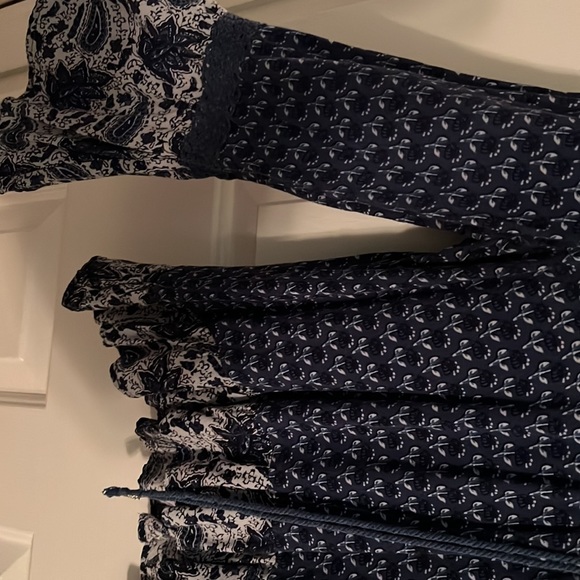 navy blue blouse - Picture 2 of 2